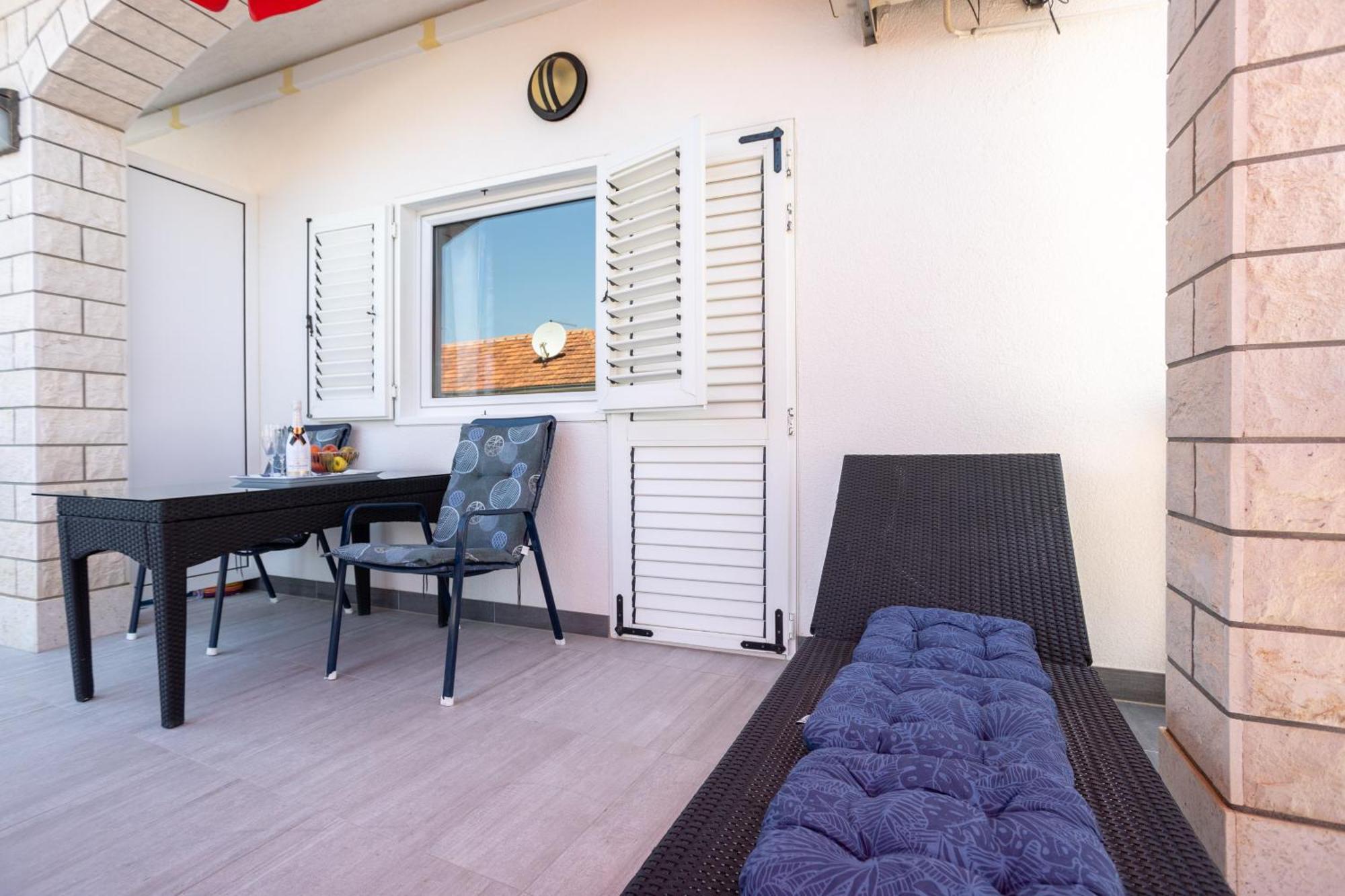 Villa Marina Okrug Gornji Zimmer foto