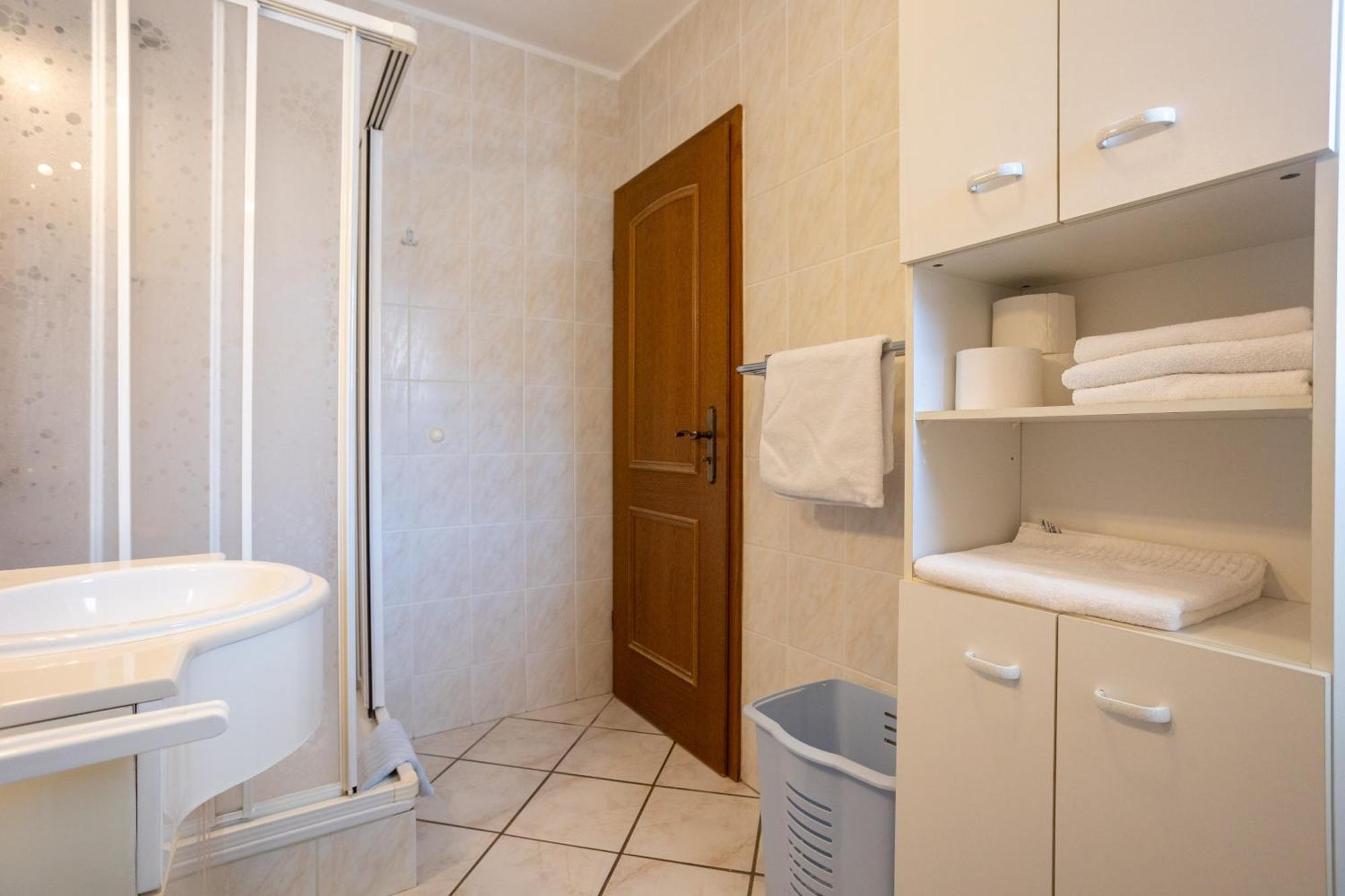 Villa Marina Okrug Gornji Zimmer foto