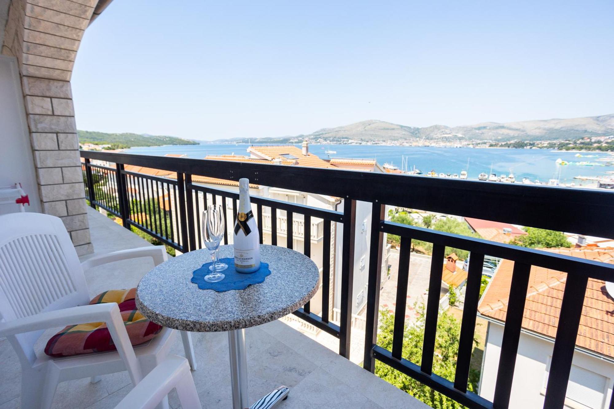 Villa Marina Okrug Gornji Zimmer foto