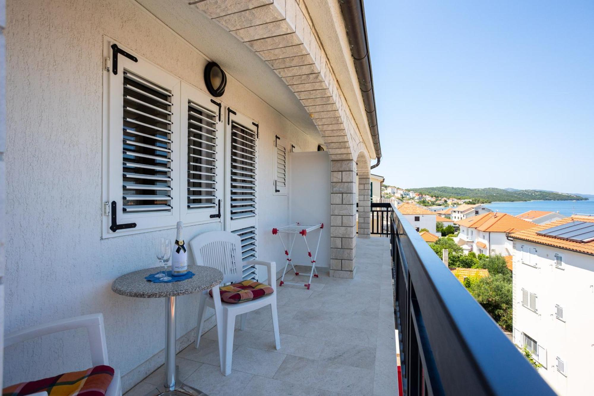 Villa Marina Okrug Gornji Zimmer foto